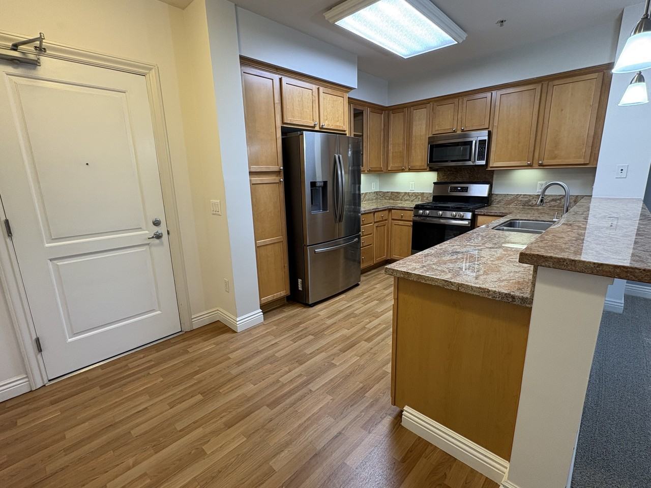 1310 Creekside Dr #203 - Photo 7 of 35