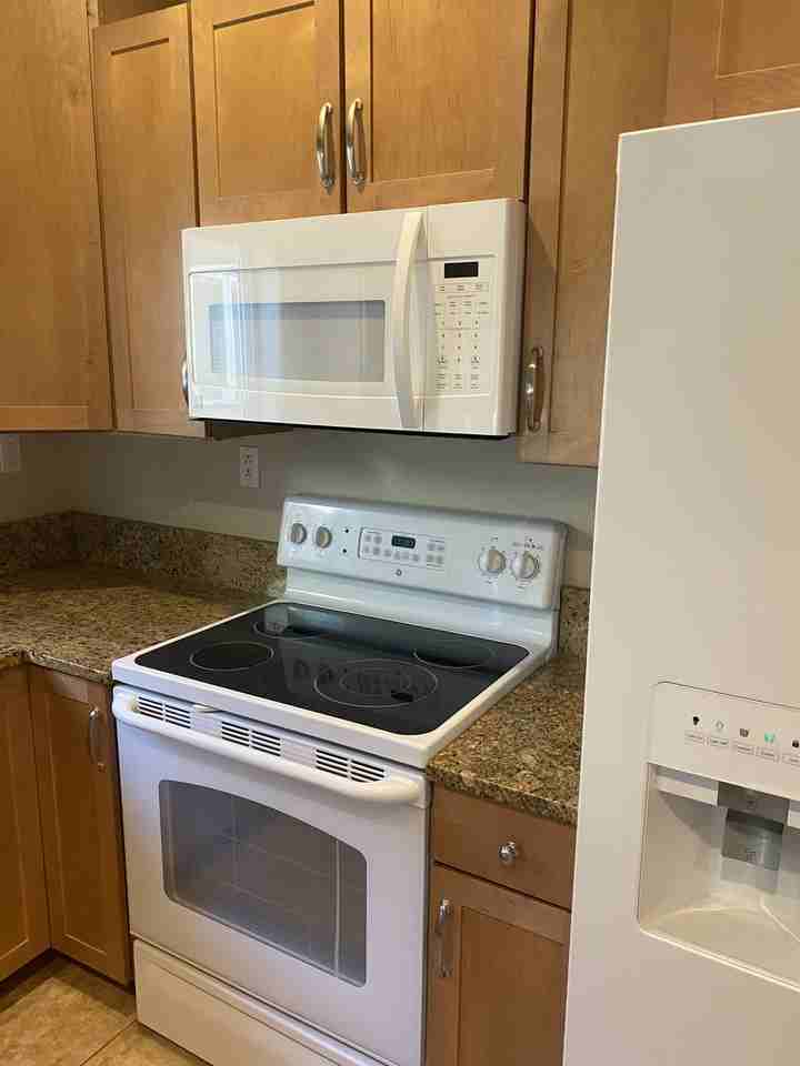 597 N Harrison St #NA - Photo 5 of 10