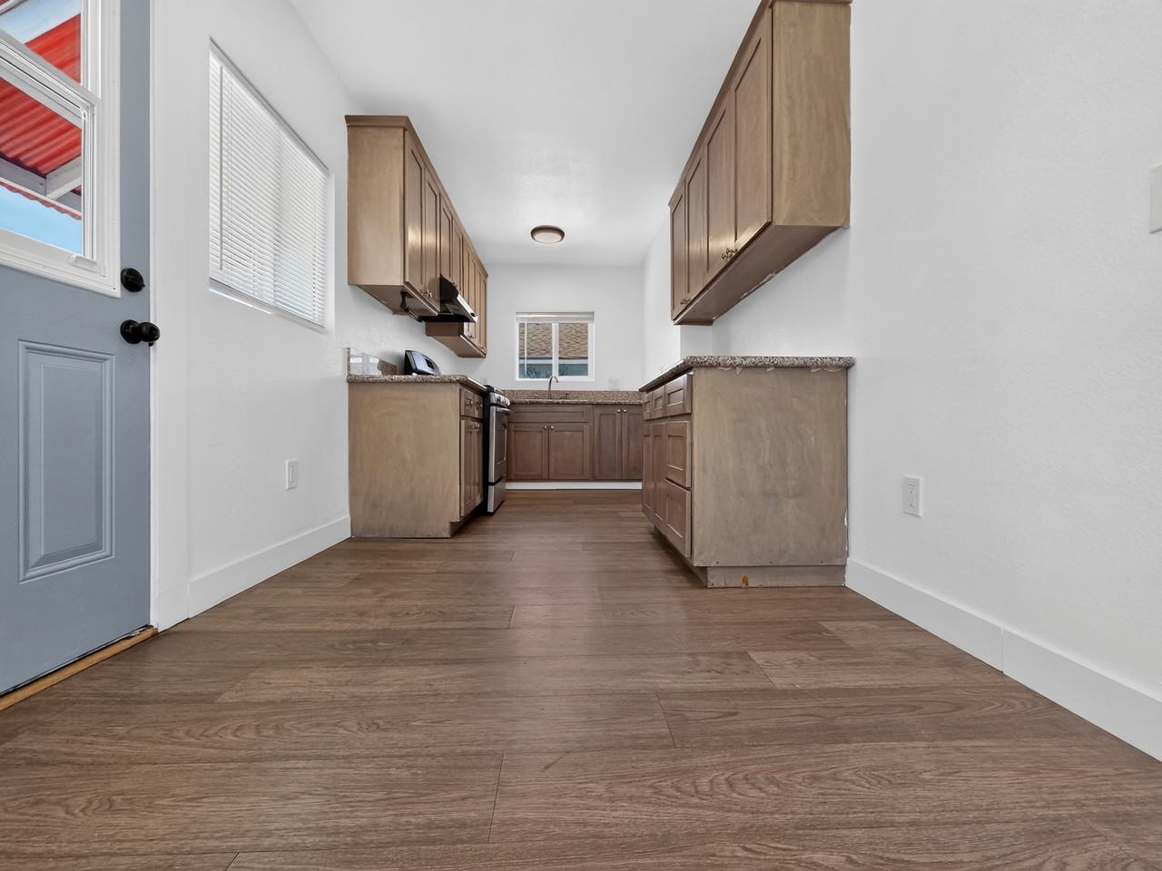 9524 Mayne St #NA - Photo 4 of 11