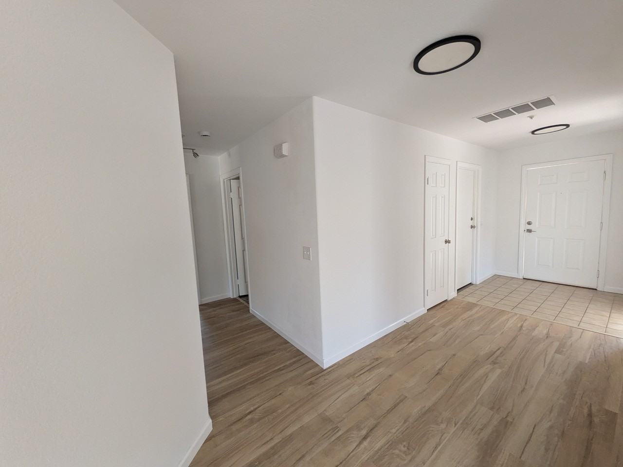 583 Hildale Cir #NA - Photo 7 of 35