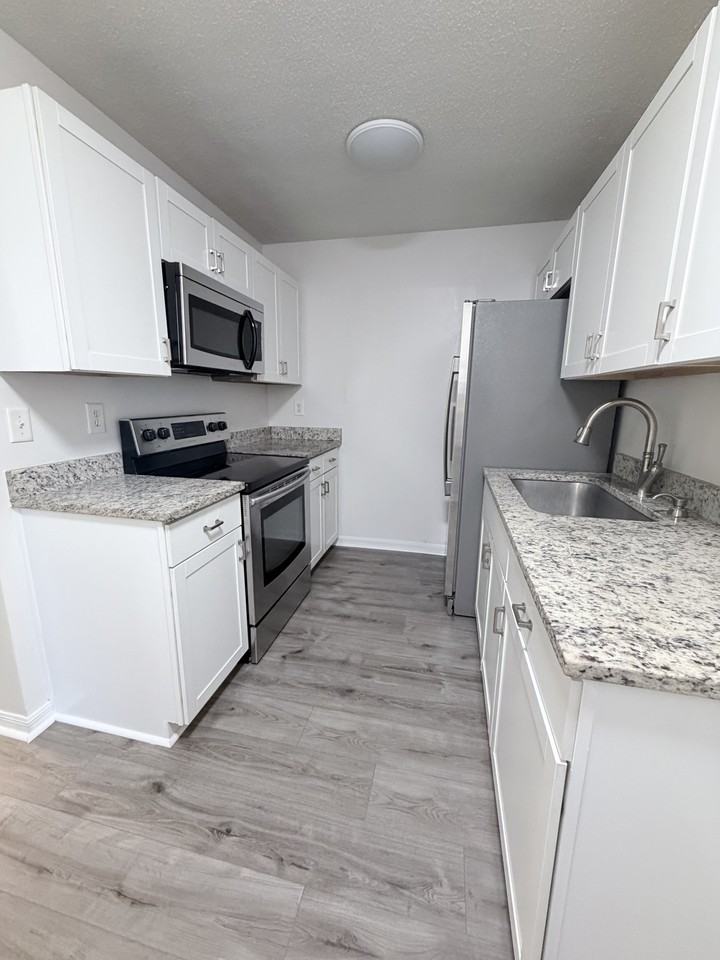 1618 Haven Dr #A - Photo 5 of 13