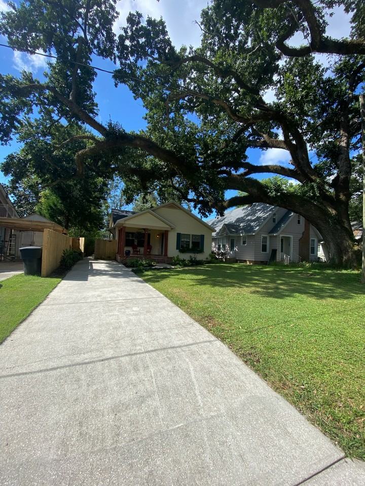 1523 E Avery St #NA - Photo 2 of 25