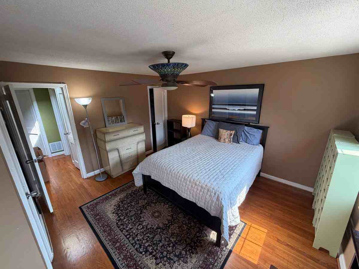 1723 N Cliff St #1723 - Photo 7 of 27
