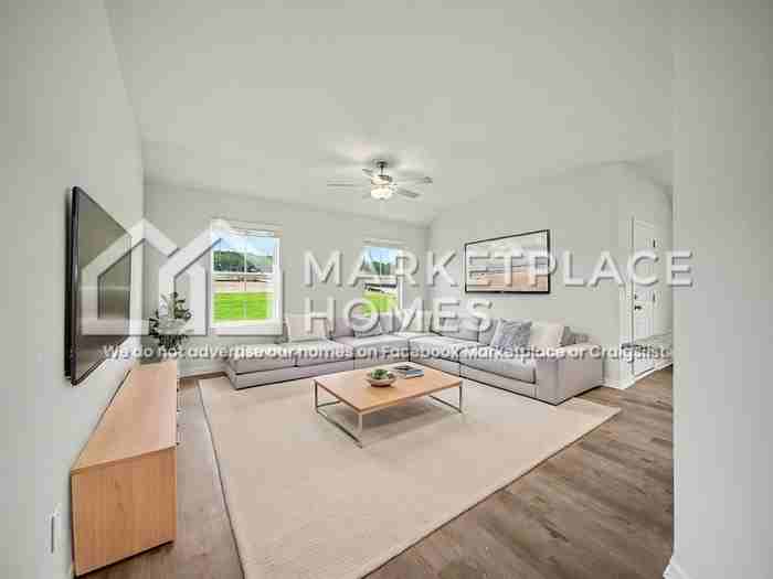 1728 Amber Ave Se - Photo 4 of 23