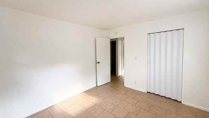 3608 Eisenhower Dr - Photo 7 of 11