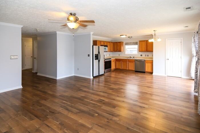 5906 Accent Dr - Photo 2 of 16