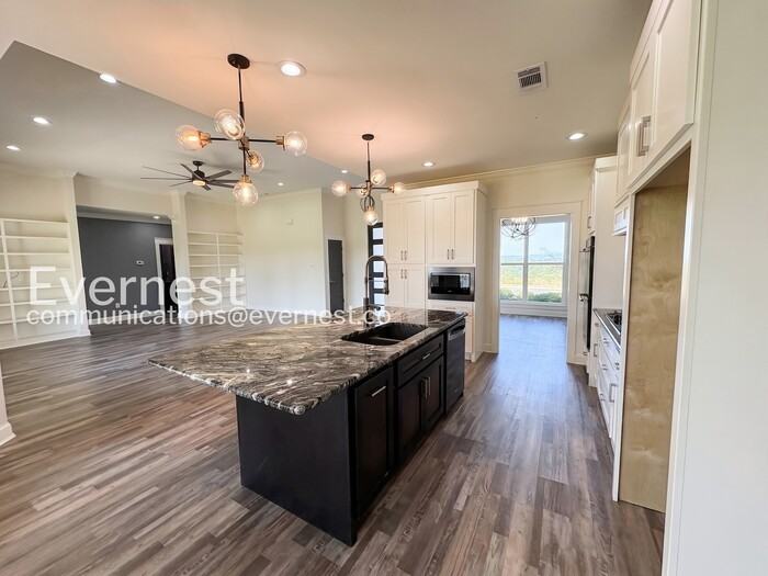 84 River Road Dr W - Photo 3 of 36