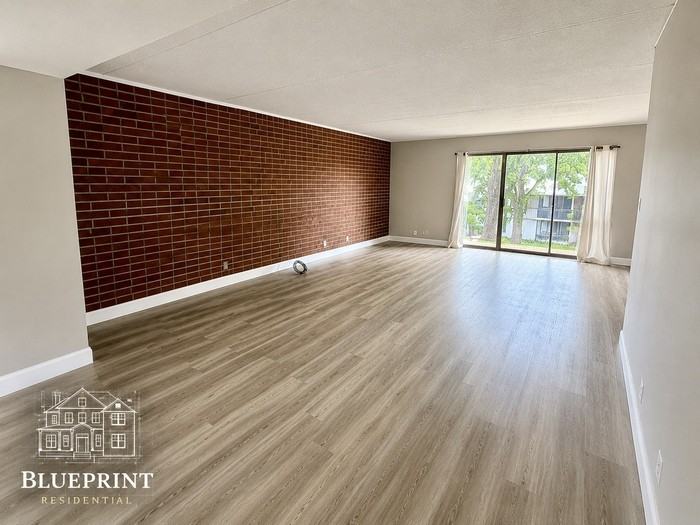 400 Dublin Dr - Photo 2 of 29