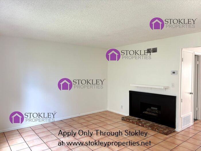 3755 Northwood Dr #G - Photo 2 of 10