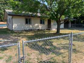 126 Saranac Dr - Photo 1 of 1