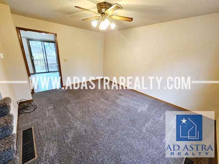 4519 E 139th St - Photo 3 of 30