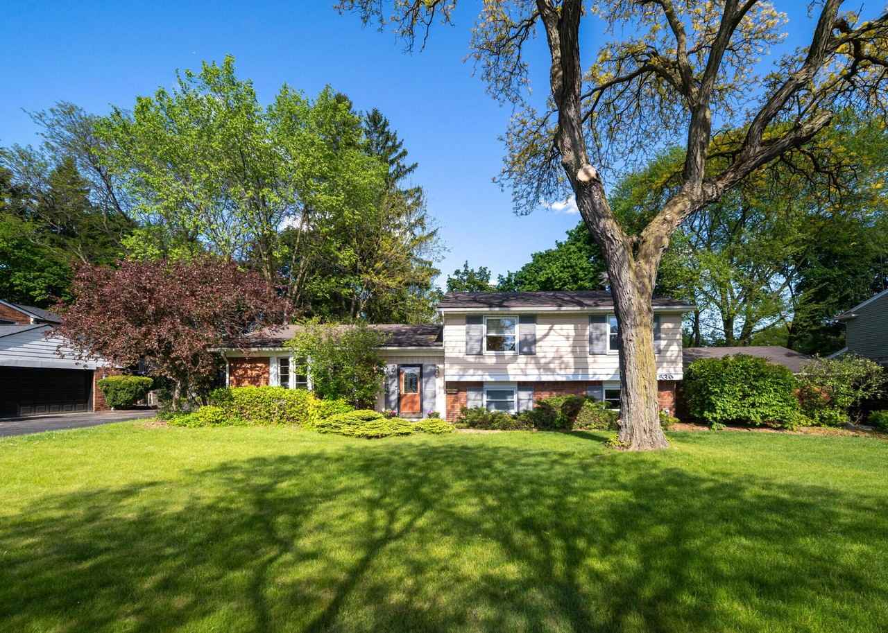 539 S Sheldon Rd #NA - Photo 5 of 31