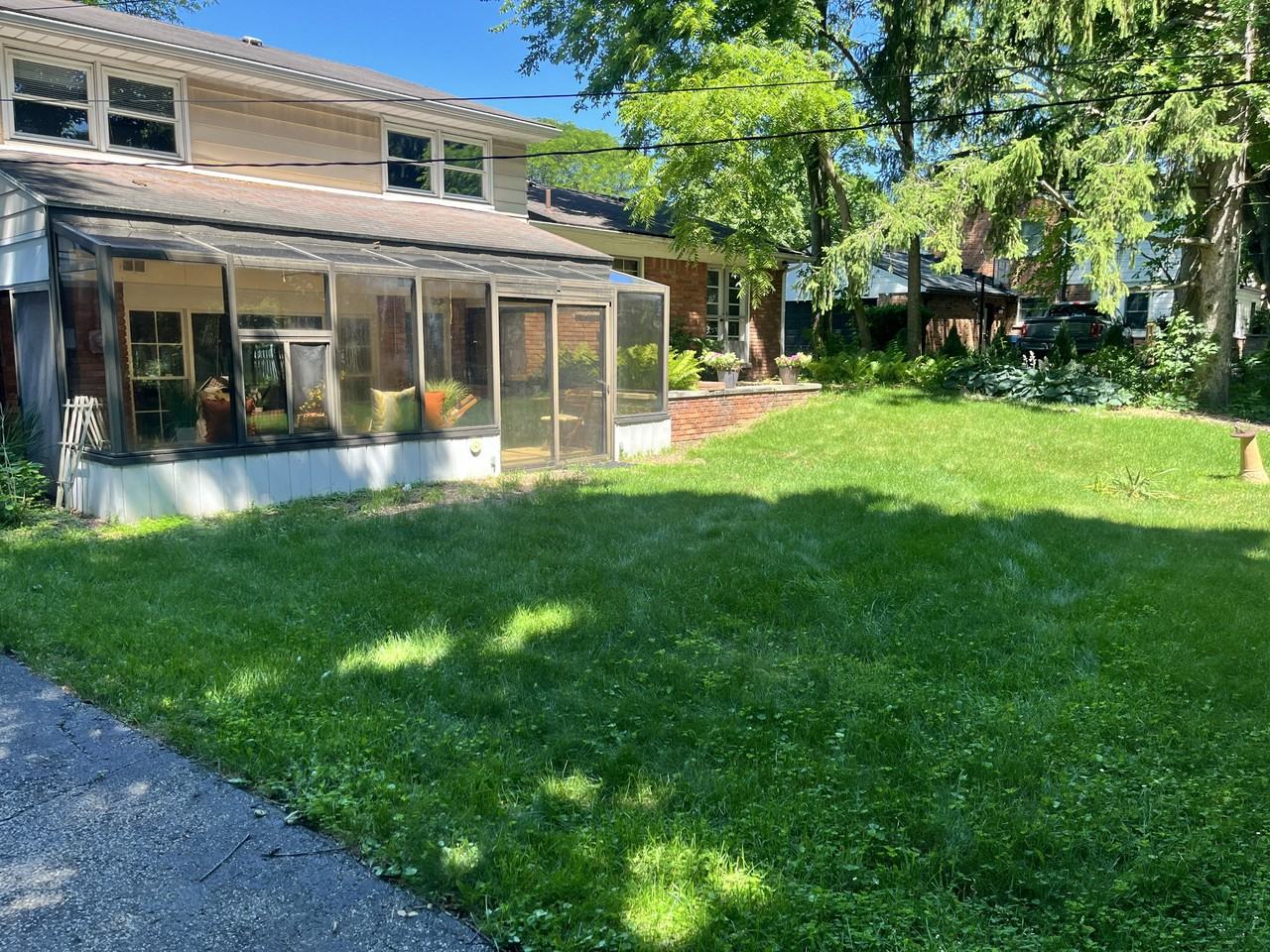 539 S Sheldon Rd #NA - Photo 6 of 31