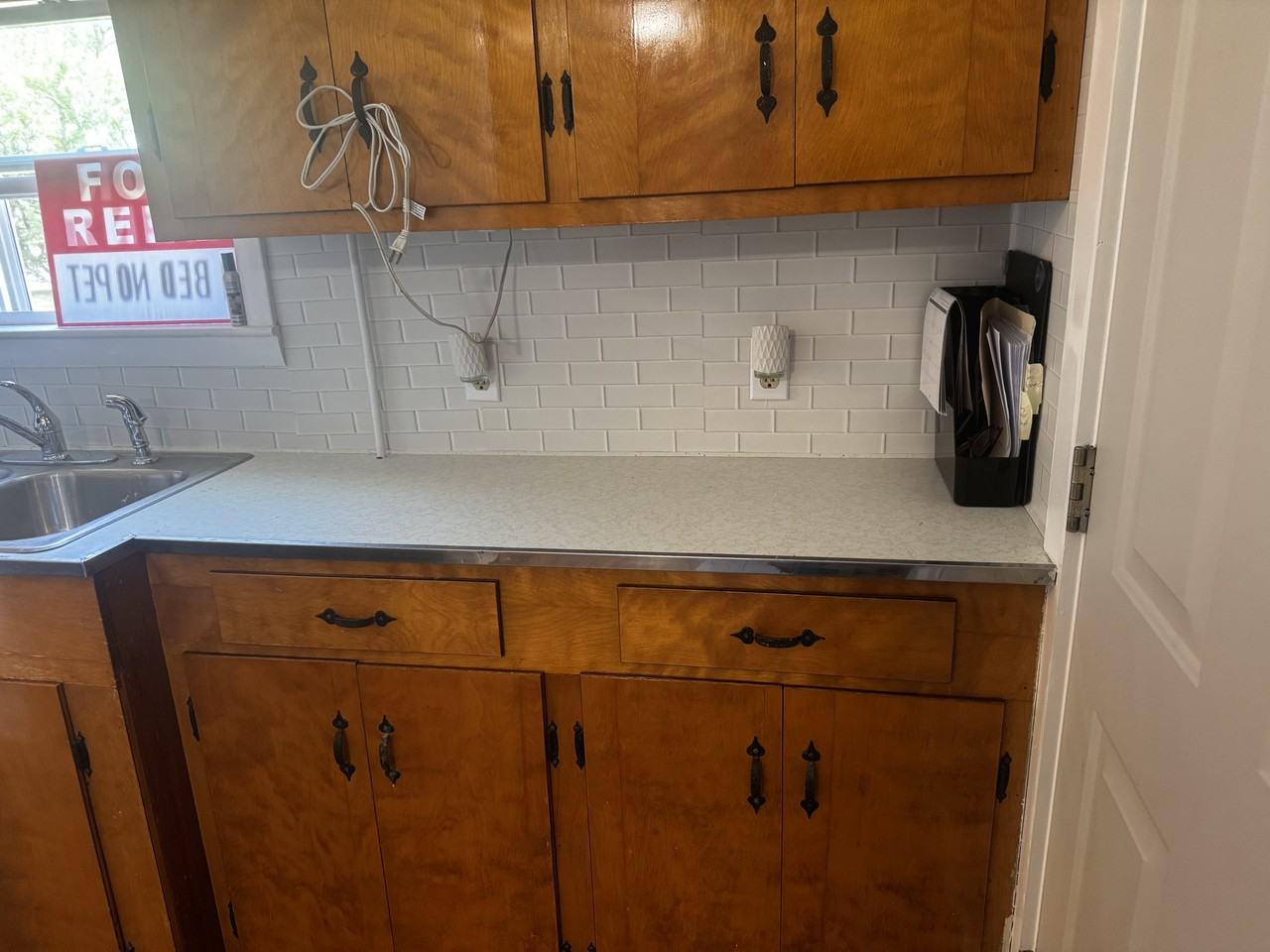 261 Oak Hill Rd #1stFL - Photo 6 of 18