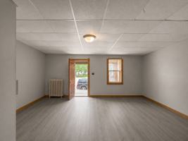 featured image of 317 Earl St