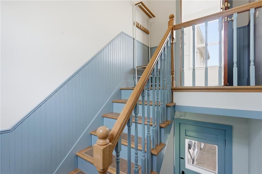 39 Cole St ##2 - Photo 4 of 41