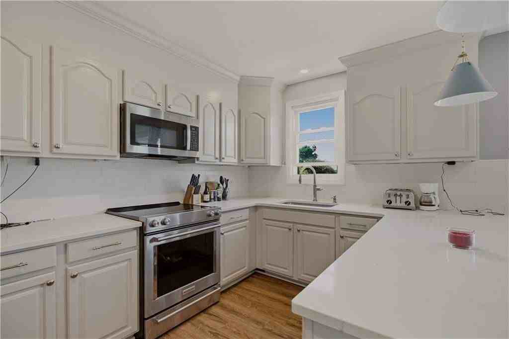 223 Oliphant Ln ##B - Photo 6 of 30