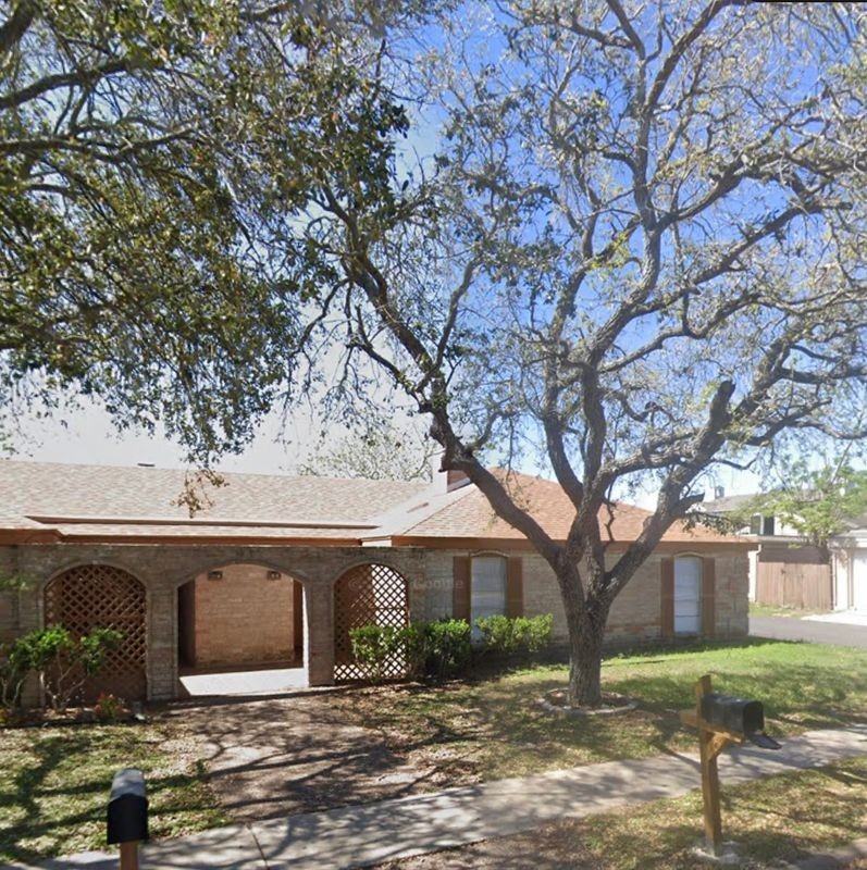 5009 Wingfoot Ln ##B - Photo 2 of 9