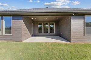featured image of 2106 Briarwood Dr