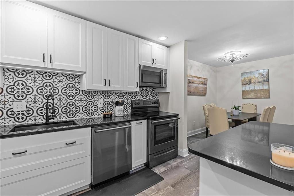 3412 Essex Ave ##111 - Photo 7 of 27