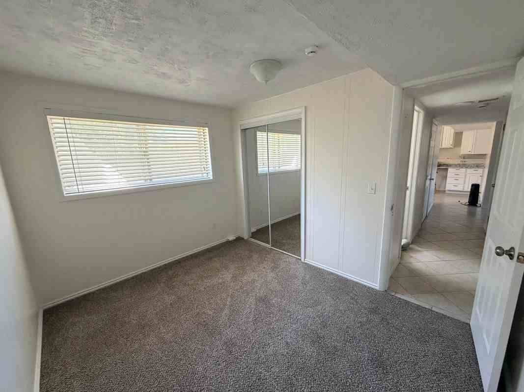 3693 W Pensacola Cir - Photo 4 of 7
