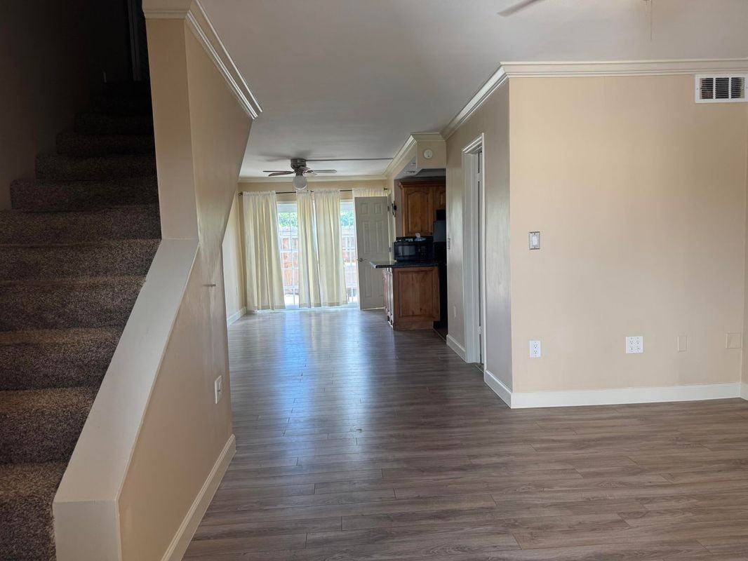 5937 Sw 36th Ct ##7 - Photo 2 of 13
