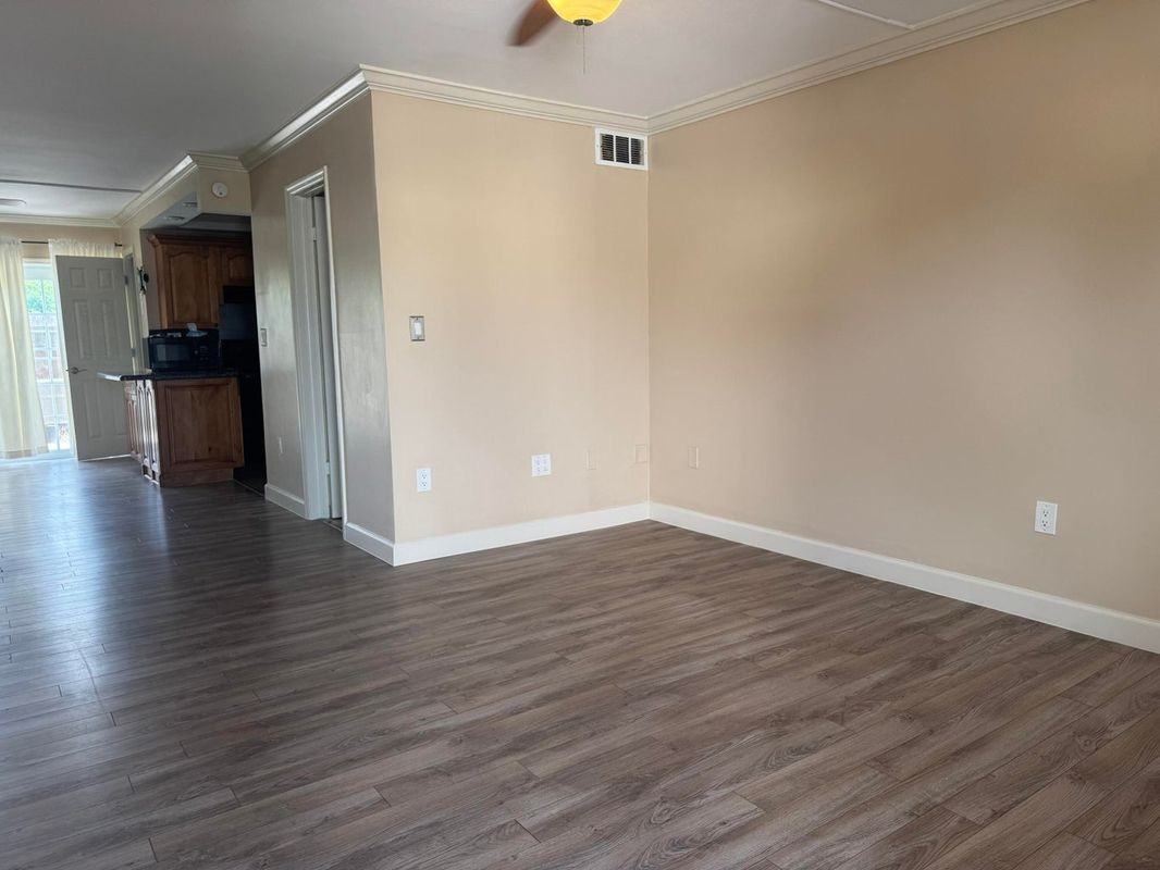 5937 Sw 36th Ct ##7 - Photo 3 of 13