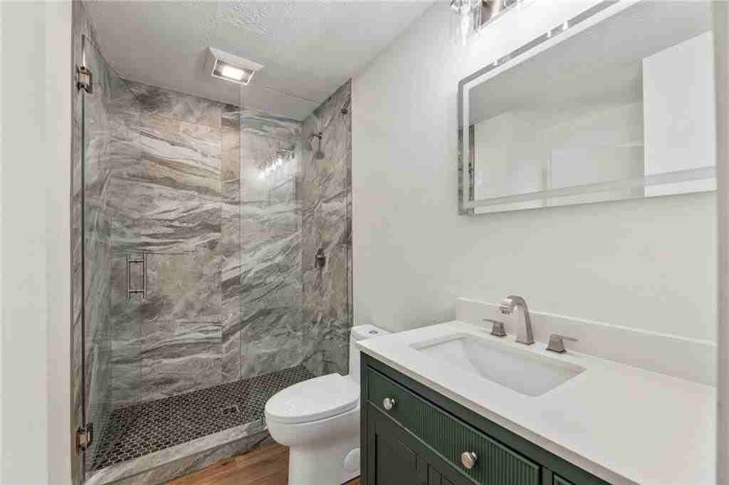 472 Barnesdale Dr - Photo 7 of 50