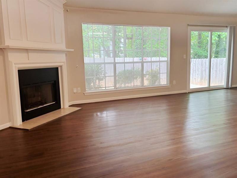 5110 N Bridges Dr - Photo 4 of 19