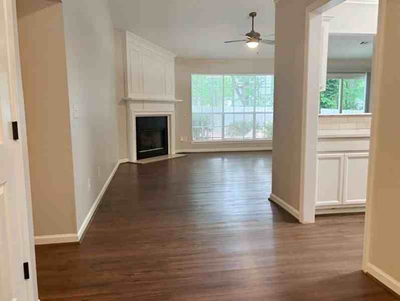 5110 N Bridges Dr - Photo 5 of 19
