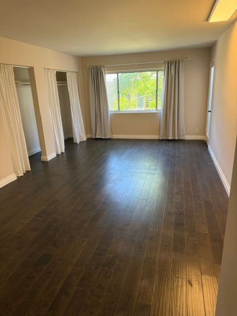8371 Capistrano Ave - Photo 7 of 10