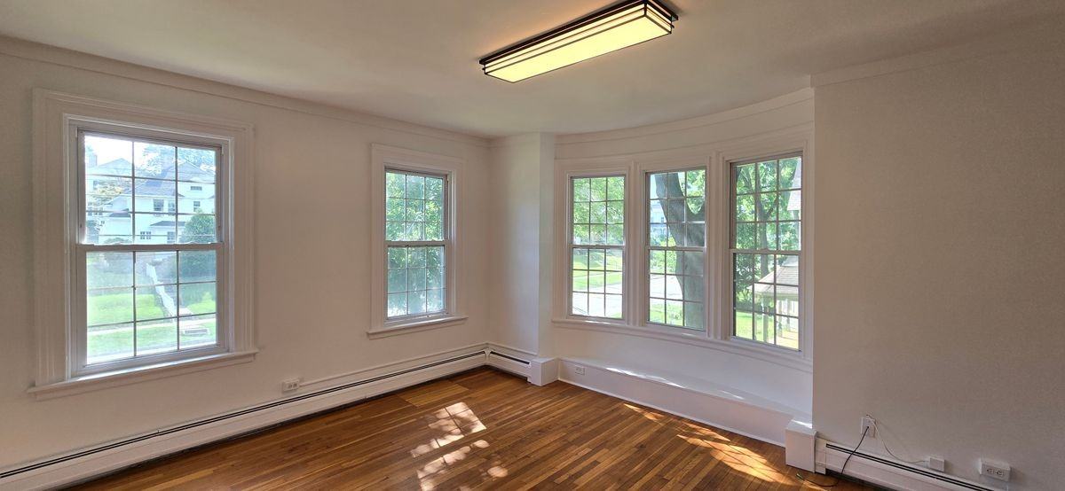 221 Broadway ##3 - Photo 4 of 10