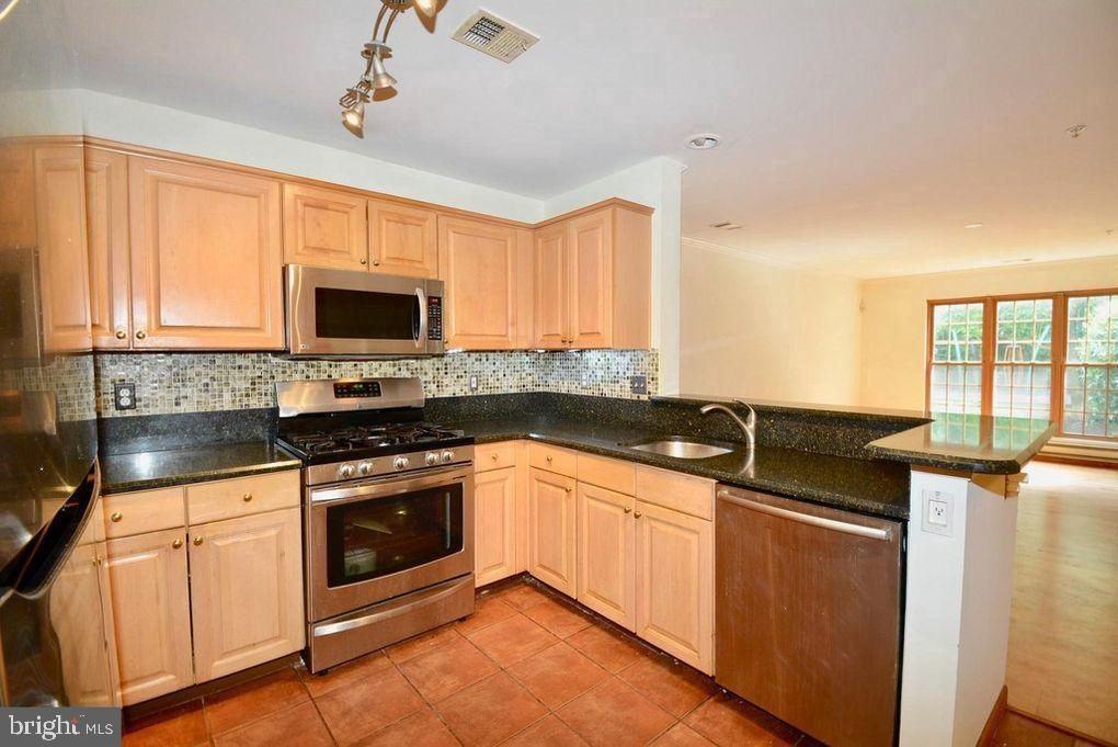 4323 Runabout Ln ##171 - Photo 2 of 7