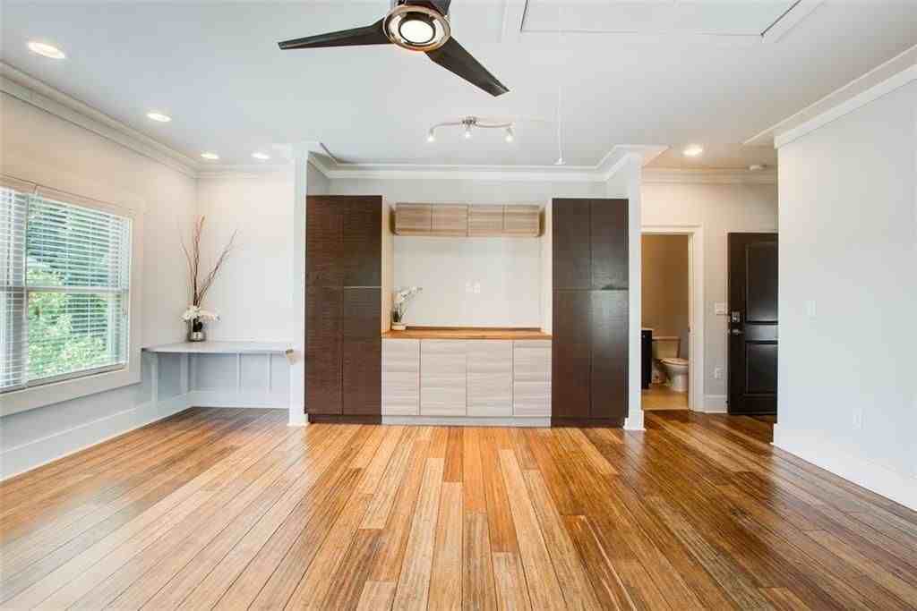 2058 Westwood Rd Se - Photo 6 of 10