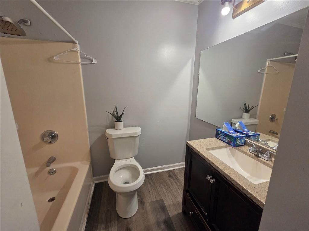 5034 Cherokee Ct - Photo 6 of 12