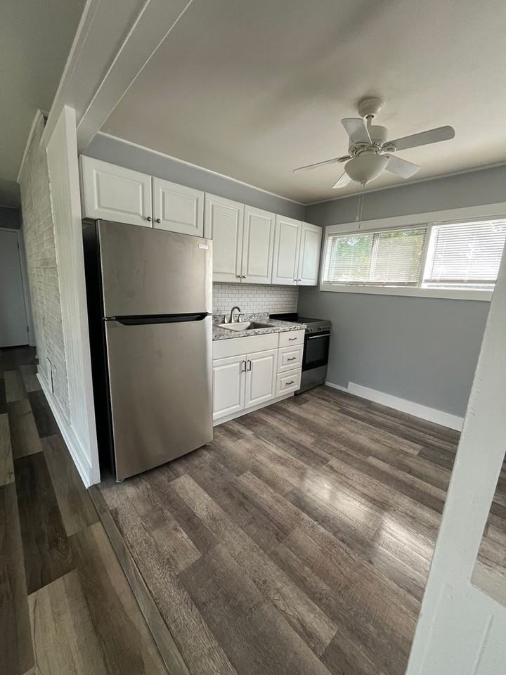 15 Catalpa Ln - Photo 6 of 10