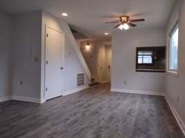 featured image of 1433 Shipley Ferry Rd E