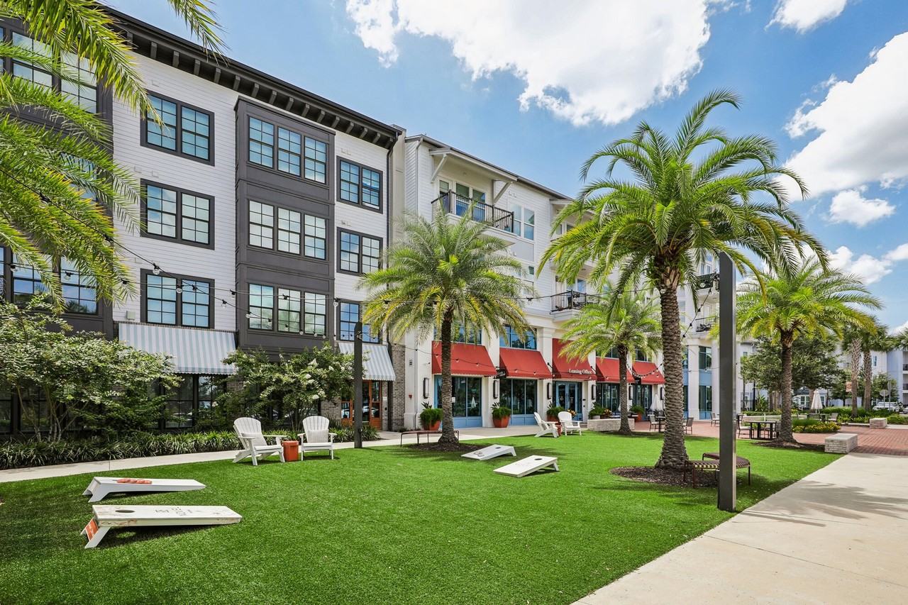 NOVEL Parkway by Crescent Communities - Photo 6 of 50