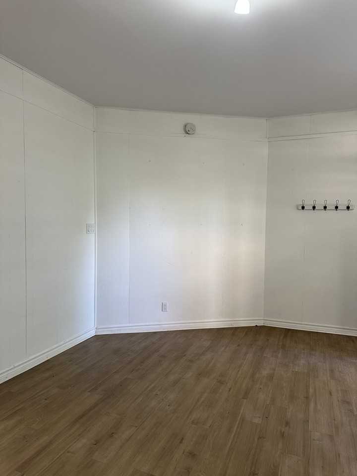 245 Rue Montmagny #2 — photo 3