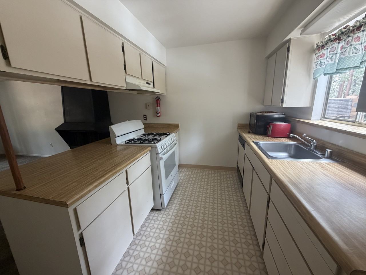 1200 Wildwood Ave #46 - Photo 4 of 14