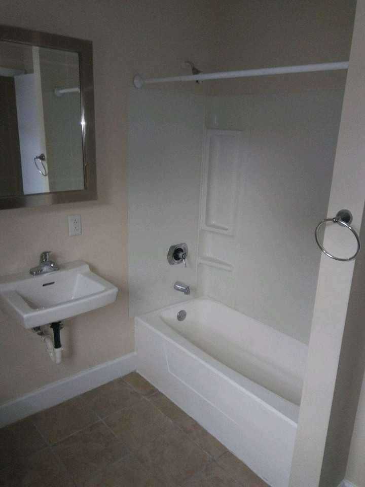 110 W Main St #5 - Photo 5 of 5