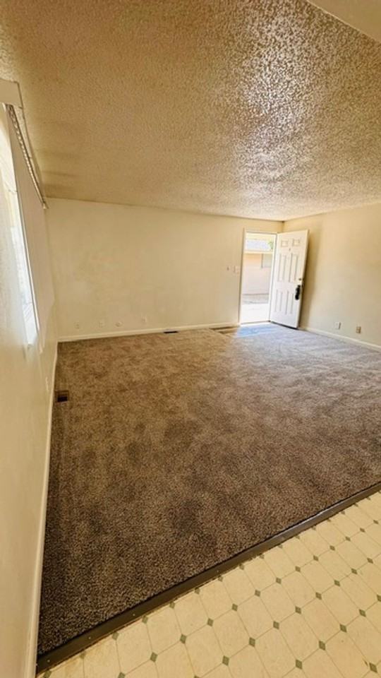 128 Skyline Dr Apt A - Photo 5 of 11