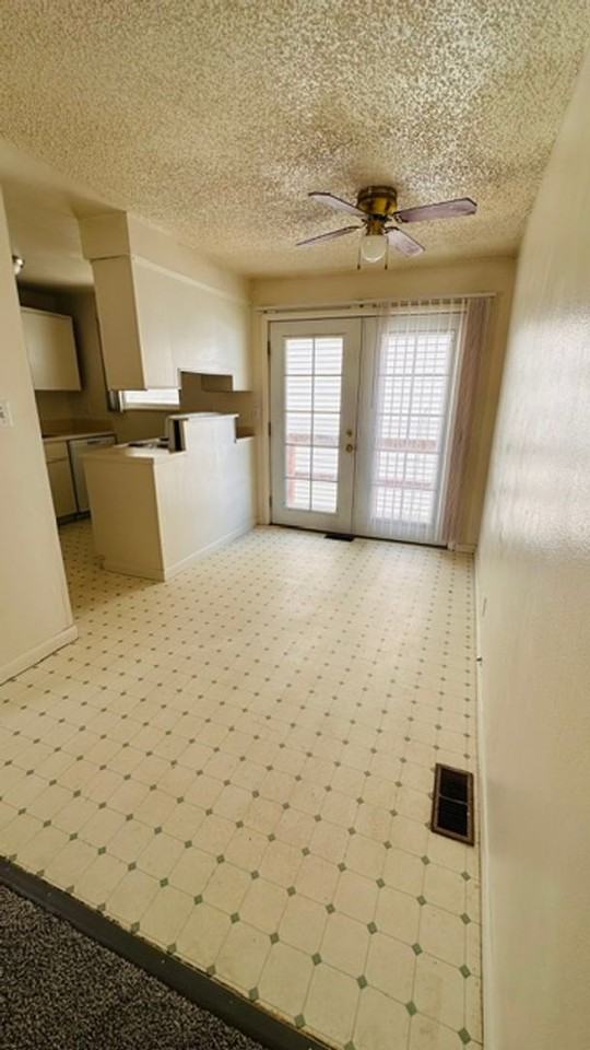 128 Skyline Dr Apt A - Photo 7 of 11