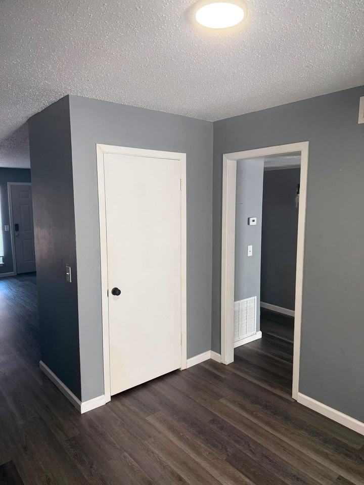 DW Lawton has freshly renovated apartments available now - Photo 4 of 45