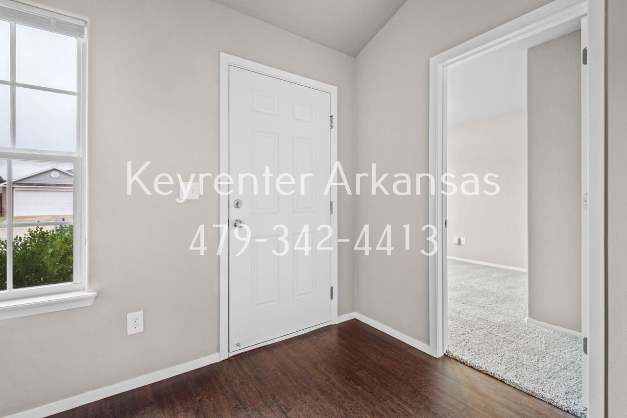 1388 S Spritz Dr - Photo 5 of 29