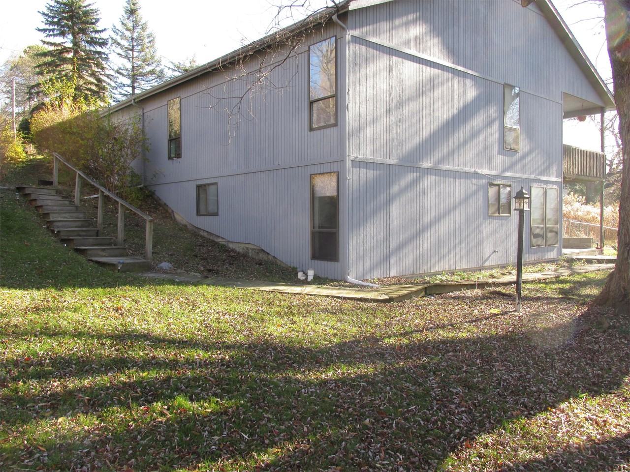 110 Pine Tree Rd #B - Photo 3 of 16