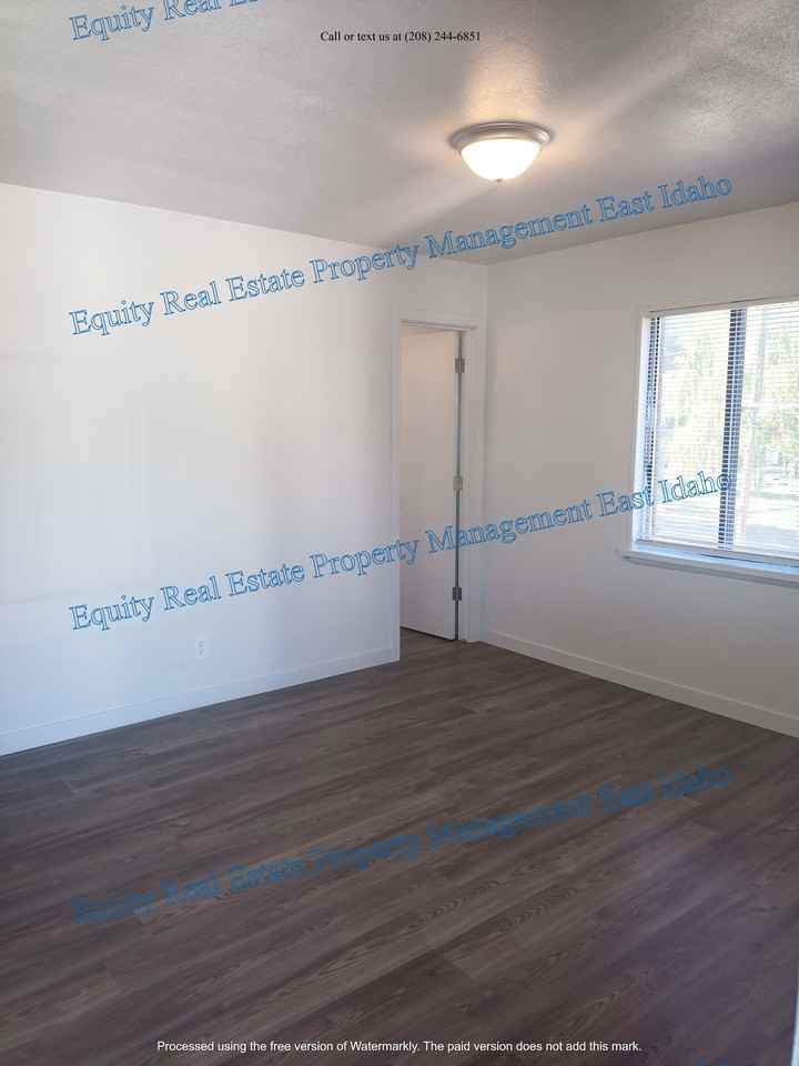 1335 S 5th Ave #213 - Photo 3 of 9