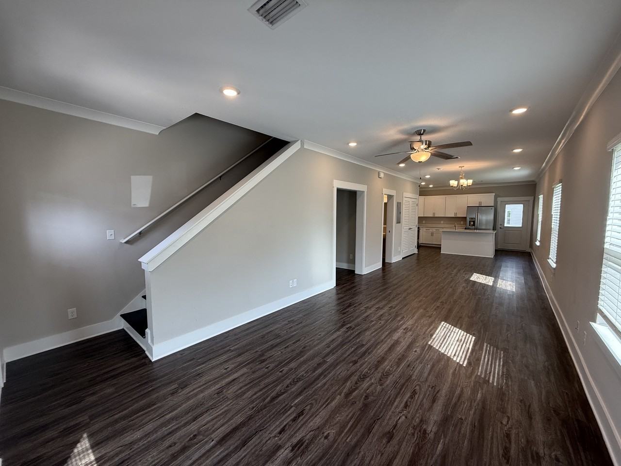 202 Date Palm Ln #1 - Photo 6 of 26