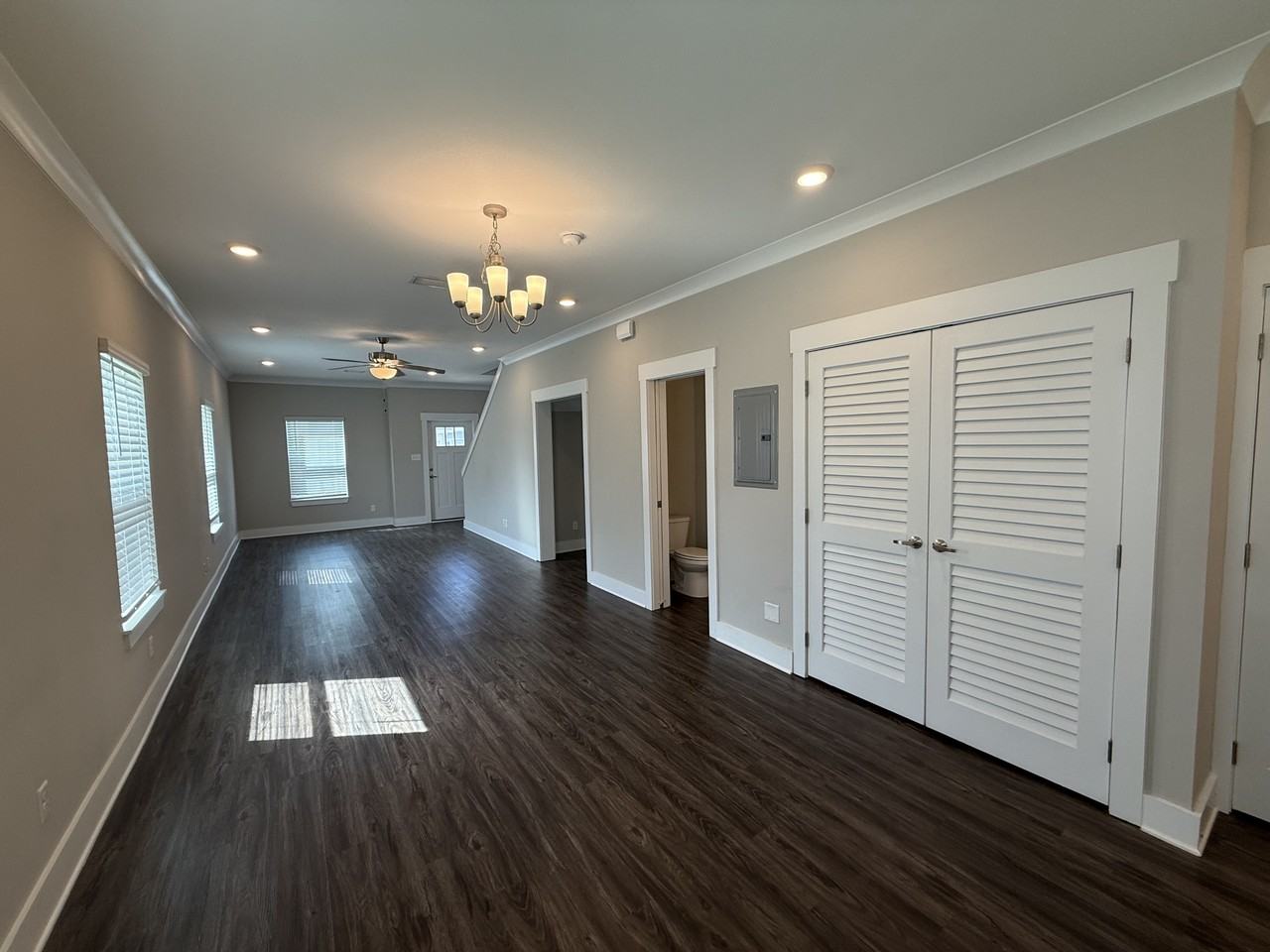 202 Date Palm Ln #1 - Photo 7 of 26