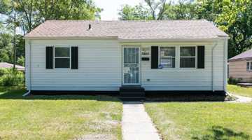 featured image of 3985 Richard Gordon Hatcher Blvd #1
